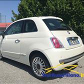 Fiat 500 1.2 Lounge AUTOMATICO SENSORI NAVIGATORE NEOPATENTI VETTURA IN OTTIME CONDIZIONI BIANCO PERLA METALIZATO NAVIGATORE .SENSORI DI PARCHEGGIO CLIMA AUTOMATICO TETTO PANORAMICO , IDEALE ANCHE PER NEOPATENTATI 