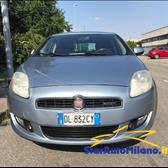Fiat Bravo 1.9 MJT 120 CV Emotion VETTURA IN PERFETTE CONDIZIONI CON POCHISSIMI KILOMETRI SOLO 78000!!! CARROZZERIA PERFETTA INTERNI TENUTI MOLTO BENE , IMPORTO INTERAMENTE FINANZIABILE 