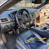Noleggio auto matrimonio MASERATI QUATTRO PORTE