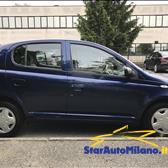 Toyota Yaris 1.0i 16V cat 5 porte Sol  UNICO PROPRIETARIO CON SOLO KM 69.000, TAGLIANDI CERTIFICATI ,GOMME NUOVE , IDEALE PER NEOPATENTATI , VETTURA INTERAMENTE FINANZIABILE CON PICCOLE RATE MENSILI