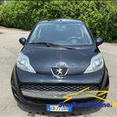 Peugeot 107 1.0 68CV 5p. Plaisir prezzo ribassato da € 4500 a €3800 ideale anche per neo patentati