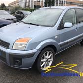Ford Fusion 1.4 BENZINA 16V 5p. Collect IDEALE PER NEO PATENTATI PREZZO RIBASSATO DA 3500€ A 2500€ 